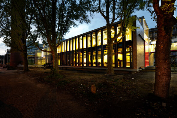 Ceres, TU/e's former boilerhouse, was renovated into ICMS's new accommodation. Photo | Bart van Overbeeke Ceres, TU/e's former boilerhouse, was renovated into ICMS's new accommodation. Photo | Bart van Overbeeke