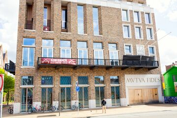 Het pand van Vindicat op de Grote Markt in Groningen. Foto | Jeroen Fortgens/Shutterstock