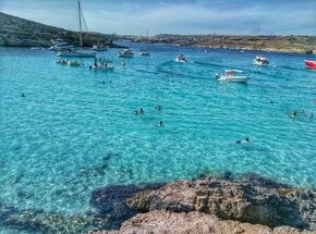 De Blue Lagoon om Comino. De Blue Lagoon om Comino.