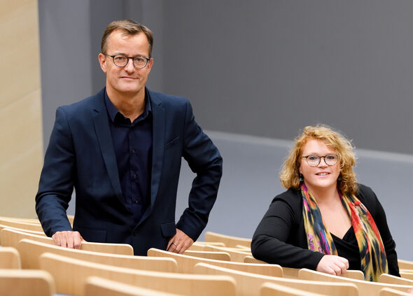 Jim Bergmans and Jessica van de Ven – members of the Timetabling project group. Photo | Bart van Overbeeke Jim Bergmans and Jessica van de Ven – members of the Timetabling project group. Photo | Bart van Overbeeke