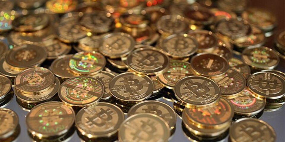 Informaticastudent Krzysztof Okupski ontdekte een goedkope manier om ongestoord berichten te versturen via Bitcoin-transacties