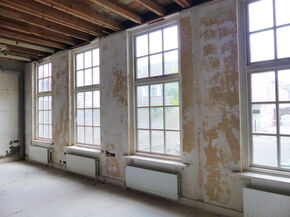 Achterzijde van de eerste verdieping. Beoogde bar/zaal op de eerste verdieping.