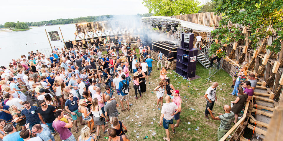 Het 'palletpodium' op Extrema Outdoor. Foto | Bart van Eijden