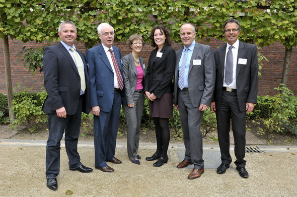 The EuroTech team: Claus Andersen (DTU), head Andrew Sors, Inga Odenthal (TUM), advisor Emily Parker, Gerard Verschuren (TU/e) and Olivier Küttel (EPFL).