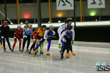 Trainen op de massastart bij Isis.
