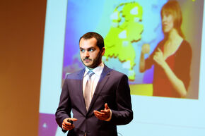 Vlado Menkovski, verkozen tot beste promovendus. Foto | Bart van Overbeeke