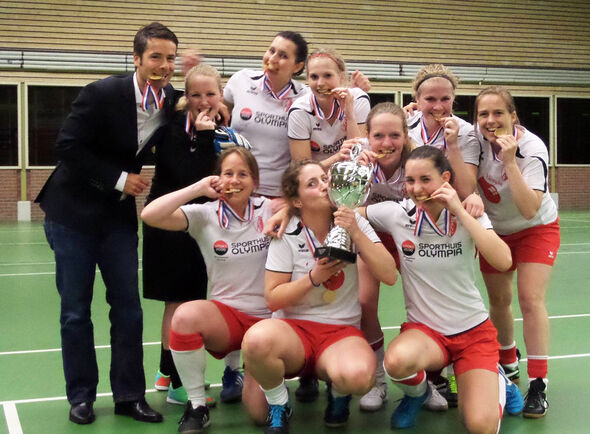 Dames 1 van Totelos. Dames 1 van Totelos.