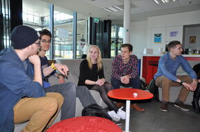 Workshop 'Dutch culture' in de Commonroom.