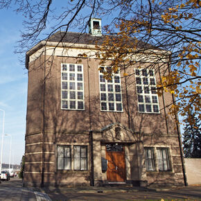 Aanschuiven bij 'Ons Klooster'. Foto | Bart van Overbeeke Aanschuiven bij 'Ons Klooster'. Foto | Bart van Overbeeke