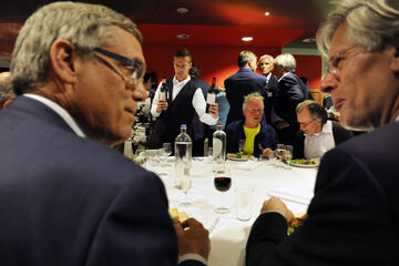 Diner voor alumnisociëteit. Foto | Rob Stolk