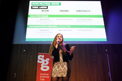 Eva tijdens het verkiezingsdebat aan de TU/e. Foto | Bart van Overbeeke Eva tijdens het verkiezingsdebat aan de TU/e. Foto | Bart van Overbeeke