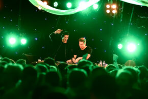 Feest in Vertigo. Foto | Bart van Overbeeke Foto | Bart van Overbeeke