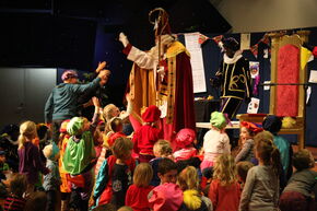 Sint aan de TU/e. Foto | Maarten van Helden Sint aan de TU/e. Foto | Maarten van Helden