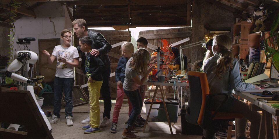 Screenshot uit de film met AMIGO. Beeld | SoMMedia