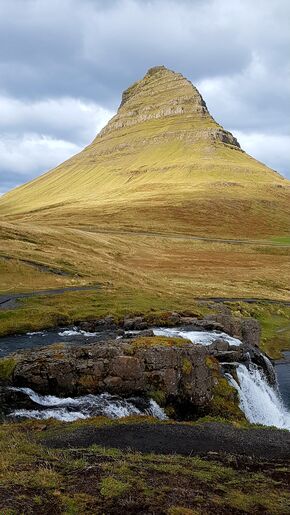 Kirkjufell-Berg op Snaefellsnes schiereiland, bekend van GoT.