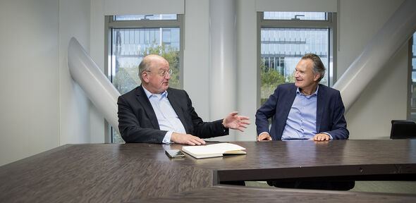 Mengelers: "Het vraagt soms flink wat overredingskracht om mensen te overtuigen. Maar als ze dat dan ook zijn, gaan ze er helemaal voor." Foto | Vincent van den Hoogen Mengelers: "Het vraagt soms flink wat overredingskracht om mensen te overtuigen. Maar als ze dat dan ook zijn, gaan ze er helemaal voor." Foto | Vincent van den Hoogen