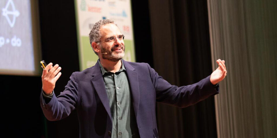 Ondernemer en systeeminnovator Arash Aazami. Foto | Willeke Machiels
