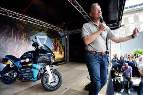 Nieuwslezer Rick Nieman. Foto | Bart van Overbeeke