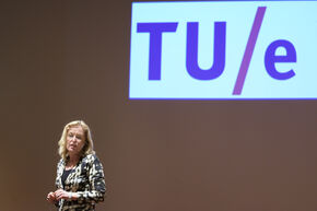 Jet Bussemaker. Foto | Bart van Overbeeke