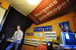 Aanschuiven bij Ad Fundum. Foto | Bart van Overbeeke Aanschuiven bij Ad Fundum. Foto | Bart van Overbeeke