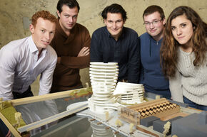 Sebastiaan Boer, Nick van Rouwendaal, Jerry Pollux, Jeroen Kuijstermans en Nadia van den Boogaard (vlnr). Foto | Bart van Overbeeke Sebastiaan Boer, Nick van Rouwendaal, Jerry Pollux, Jeroen Kuijstermans en Nadia van den Boogaard (vlnr). Foto | Bart van Overbeeke