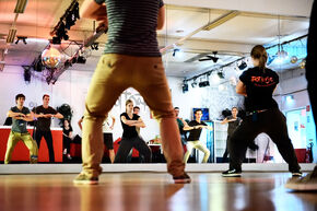 Dansles bij Footloose. Foto | Bart van Overbeeke